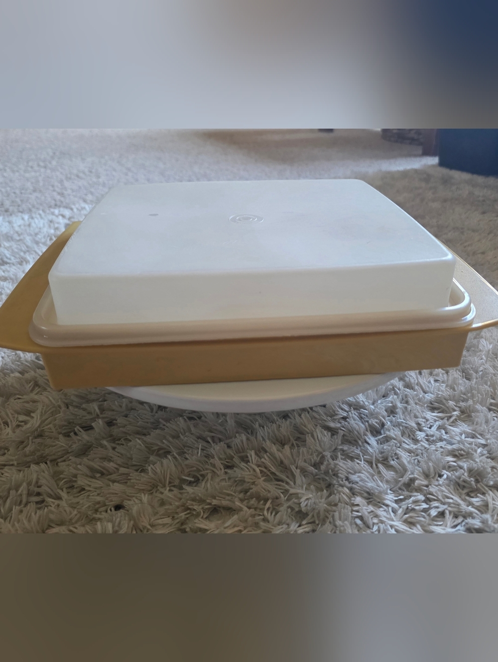Vintage Tupperware Deviled Egg Holder Yellow - Picture 2 of 9